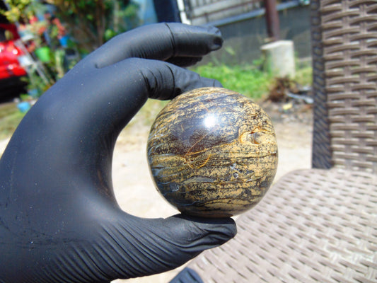 93 gram Ball Polished 10x9x9 cm Indonesia Amber for Healing 26BK1