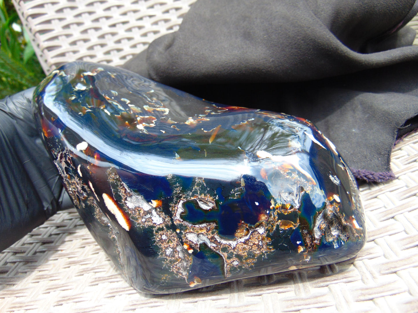 1102 gram full polished 21x8x8 cm Indonesian Blue Amber for Healing AR115