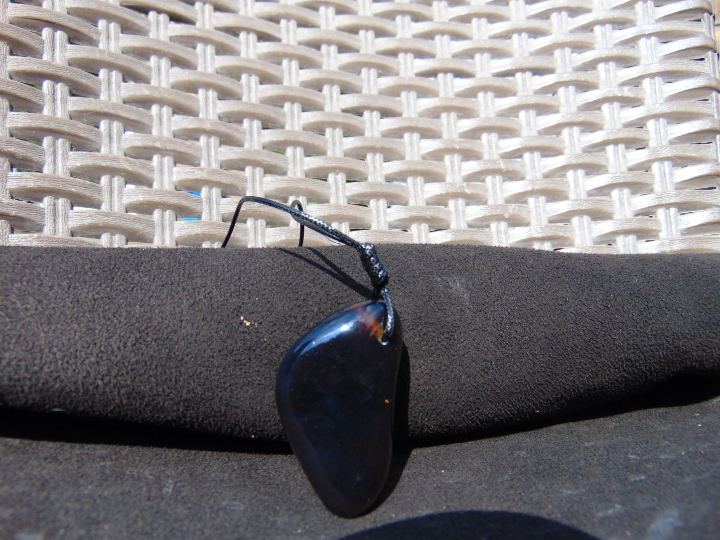 12 gr Pendant 44x26x19 mm Indonesia Blue Amber for Healing PCY437