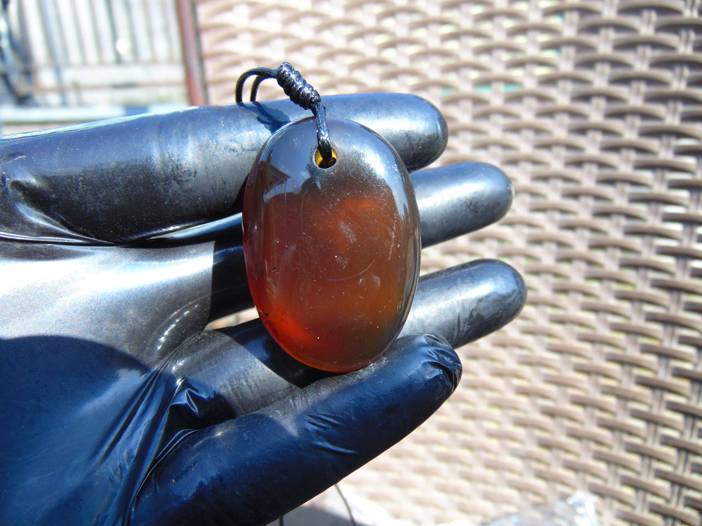 10 gram Pendant Indonesian Green Amber for Healing 26a343