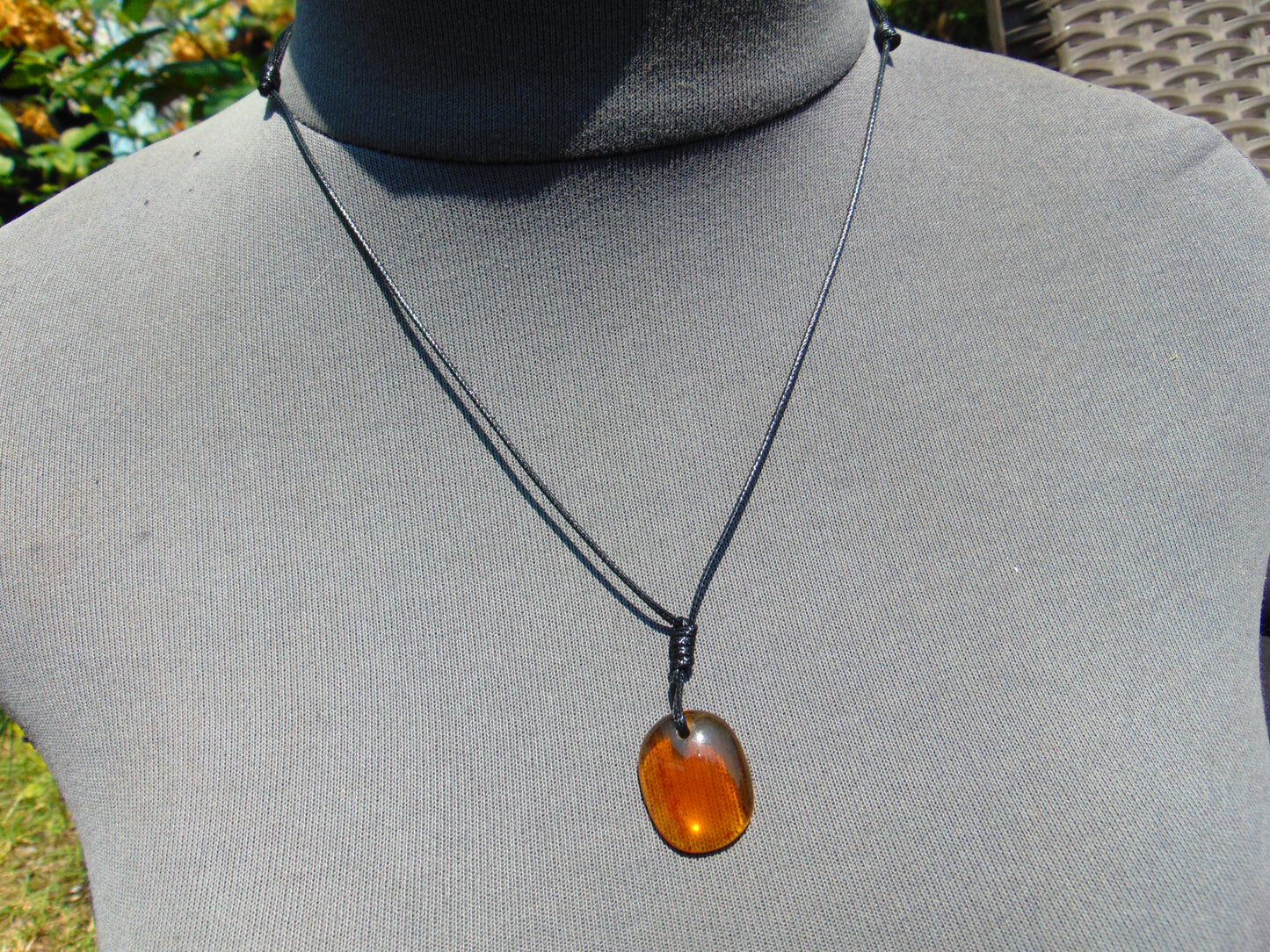 1 gr Pendant Indonesian orange Amber for Healing A538