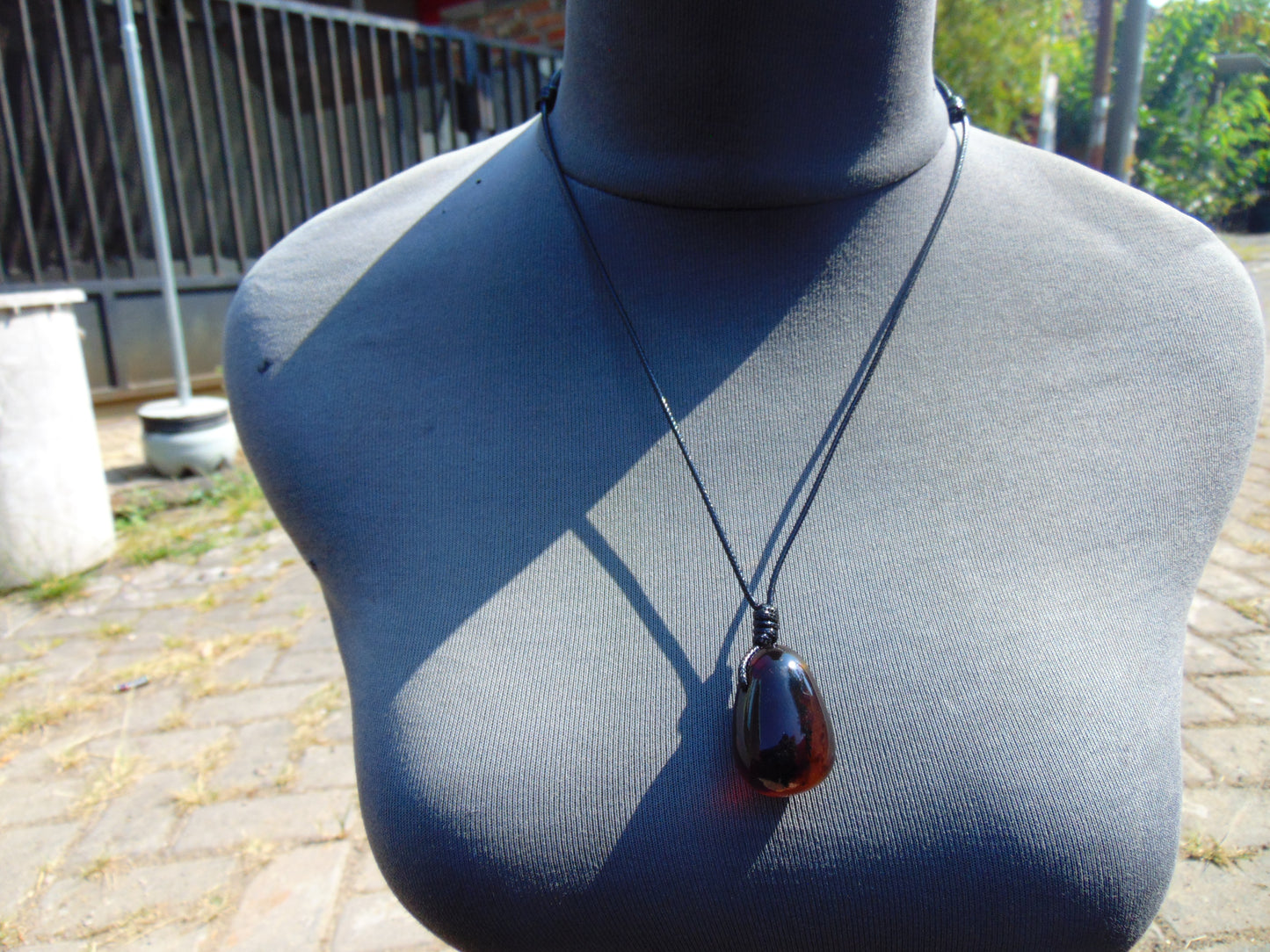 12 gram Pendant Indonesian Cherry Amber for Healing 26pdar3