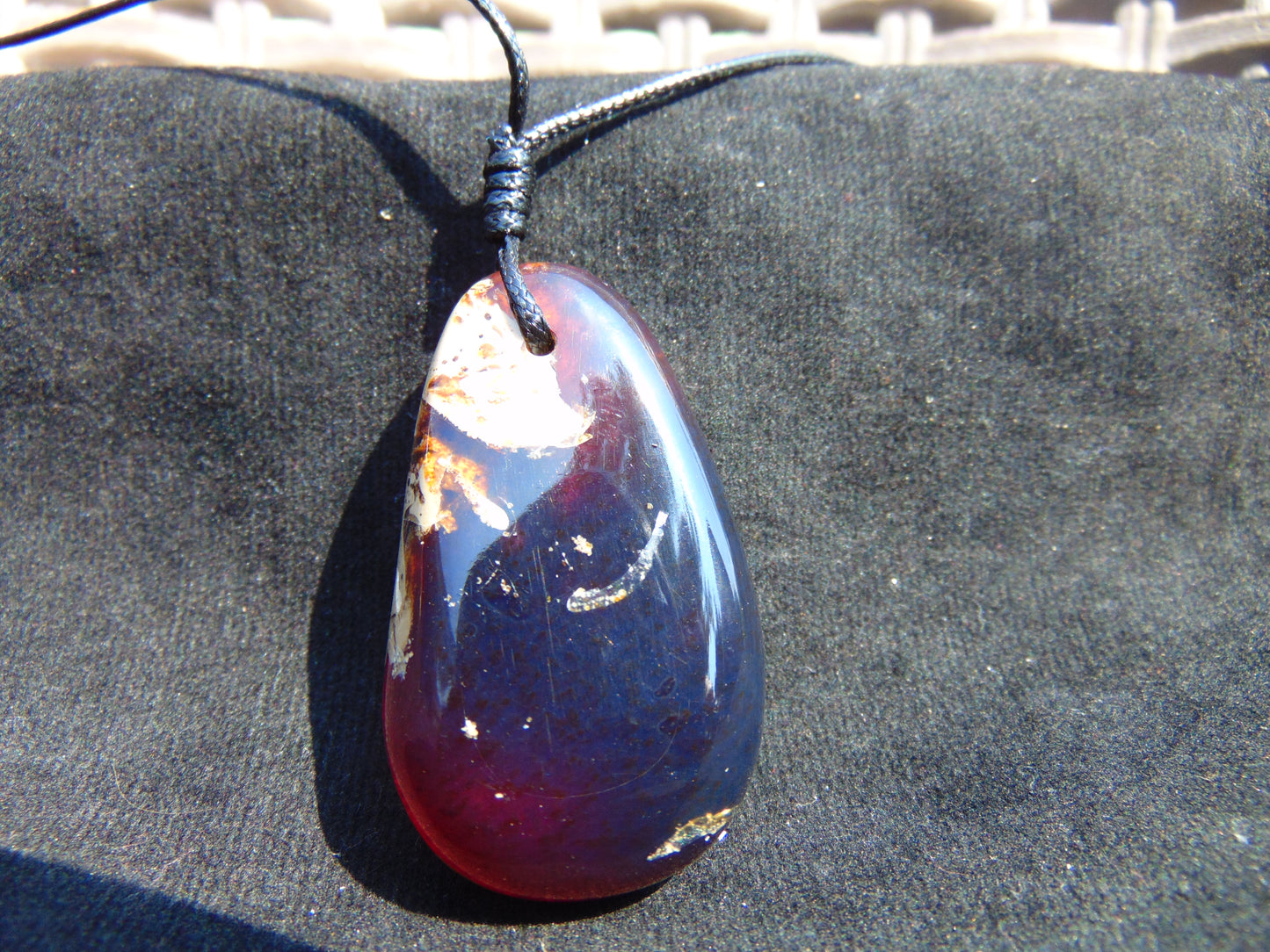 10 gram Pendant Indonesian Blue Amber for Healing 26y211
