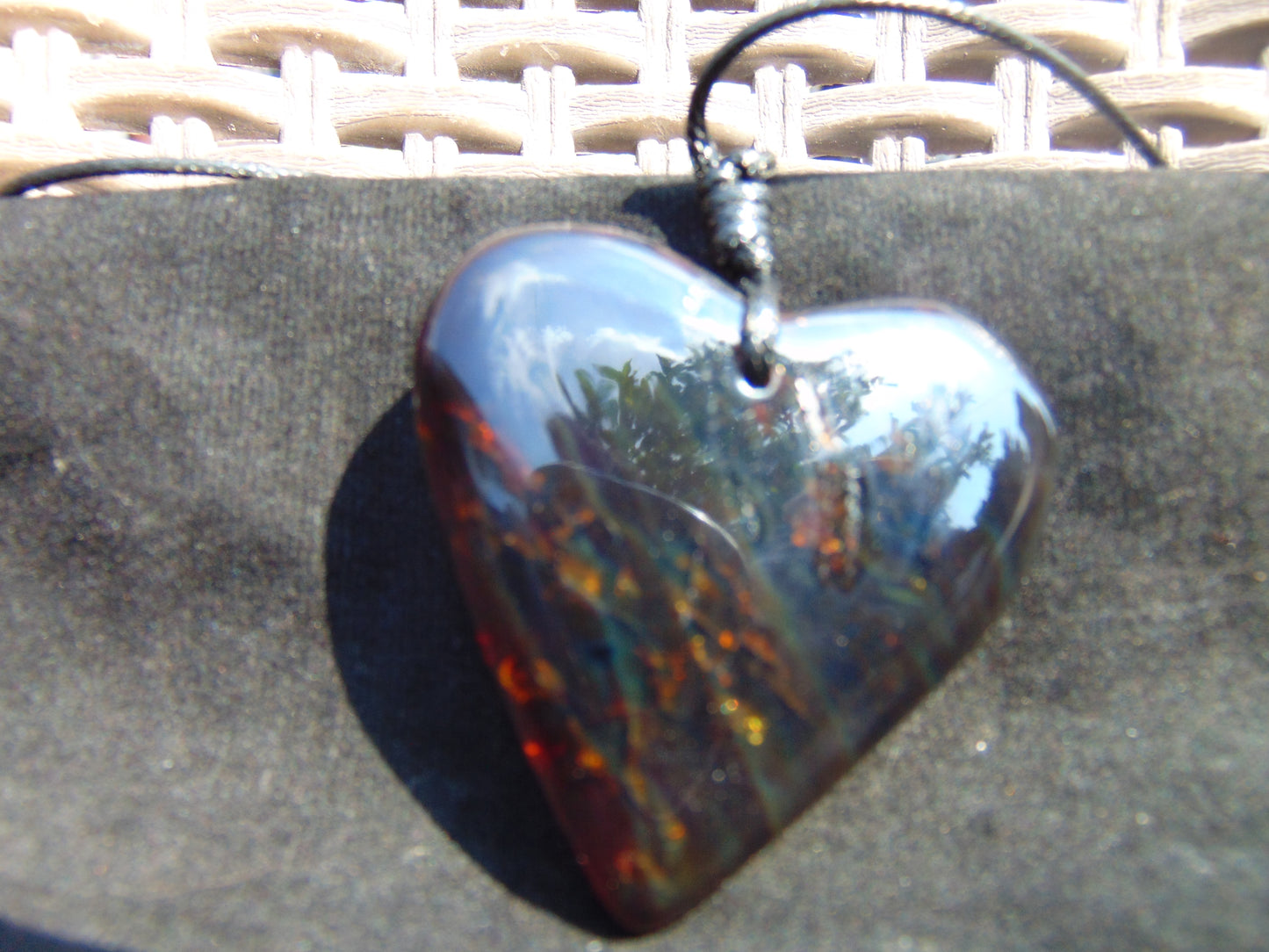 21 gram Heart Pendant Indonesian Amber for Healing 26y258