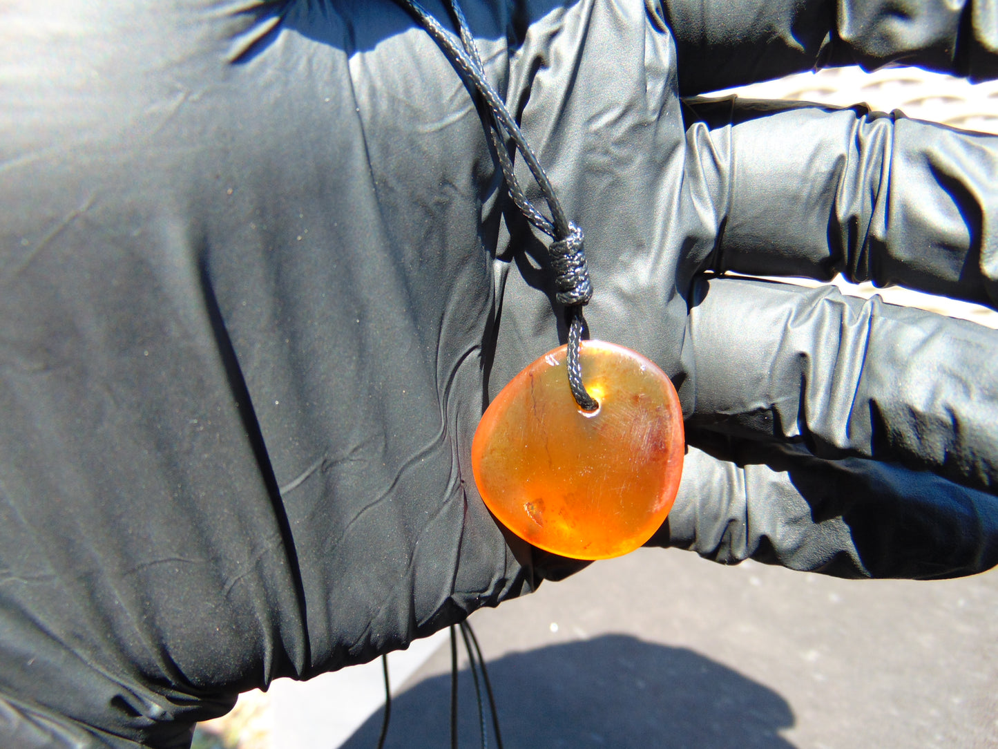 3 gr Pendant Indonesian orange Amber for Healing Y161