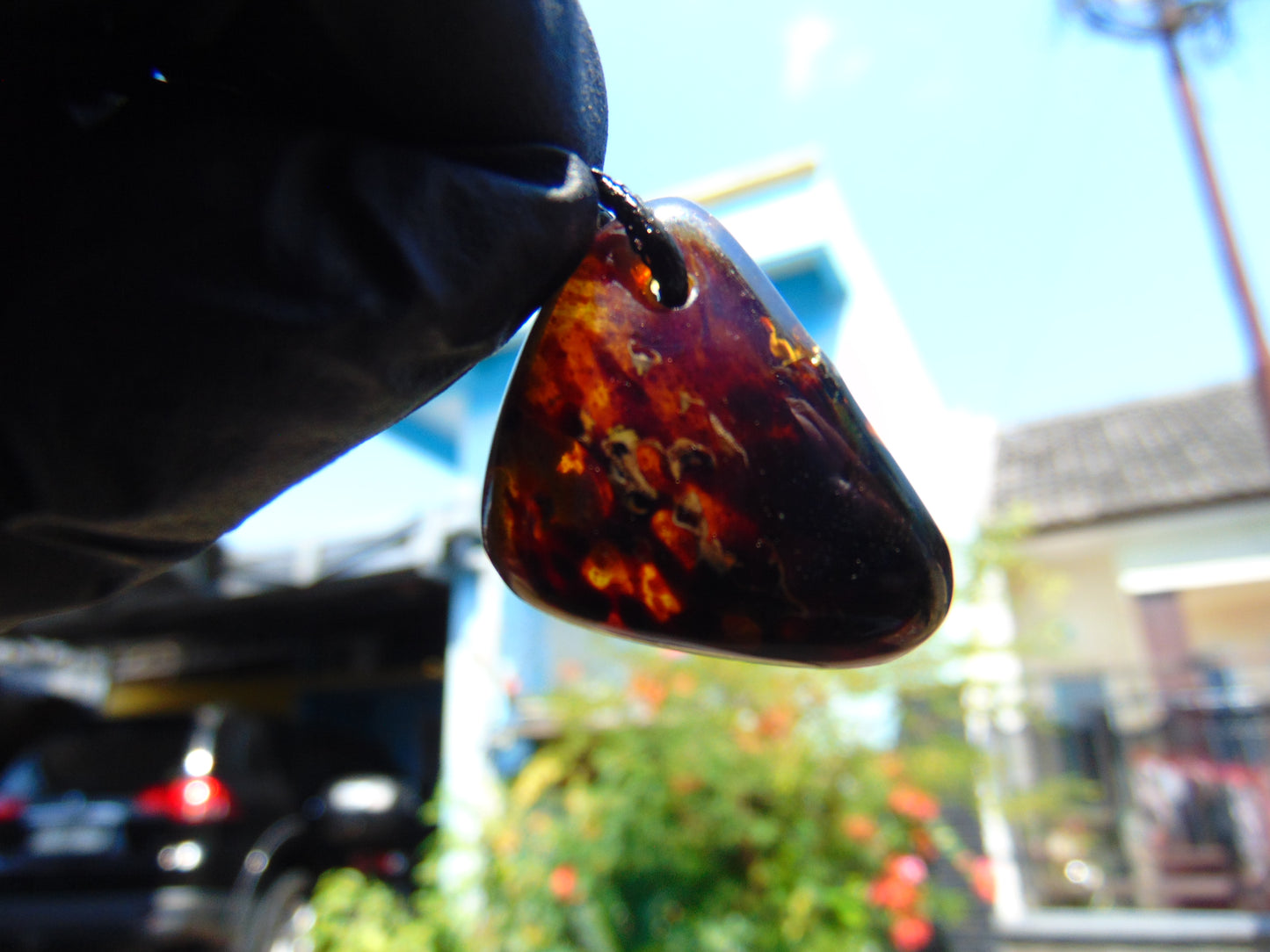 3 gr Pendant Indonesian orange Amber for Healing Y165
