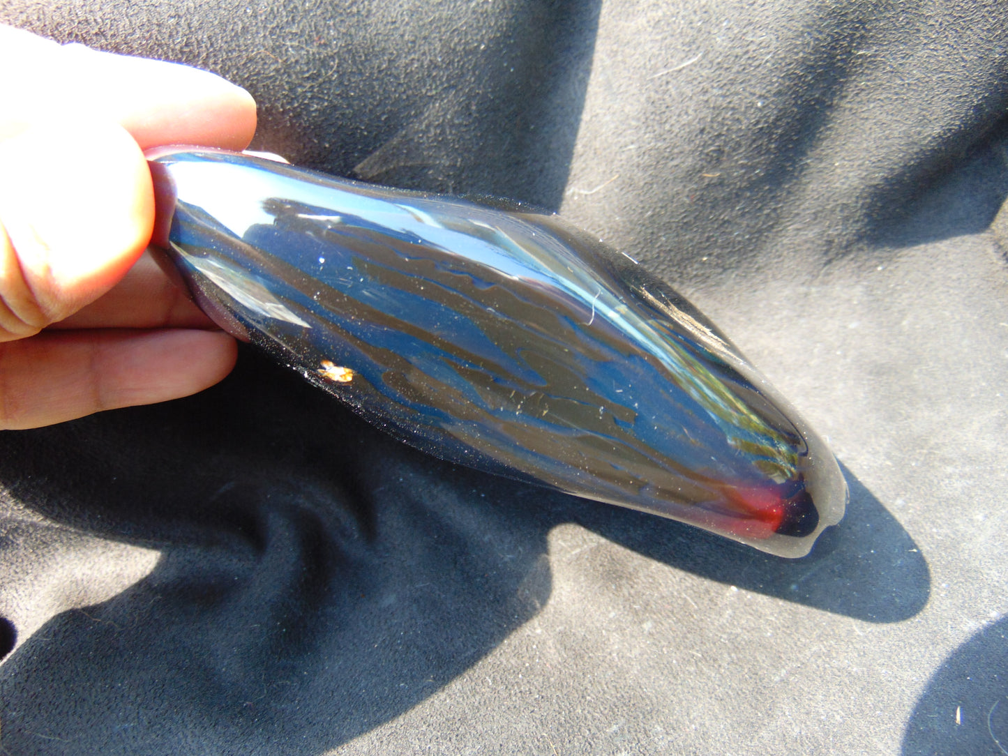 376 gr Blue polished 147x104x50 mm Indonesian Amber for Healing AJ1020