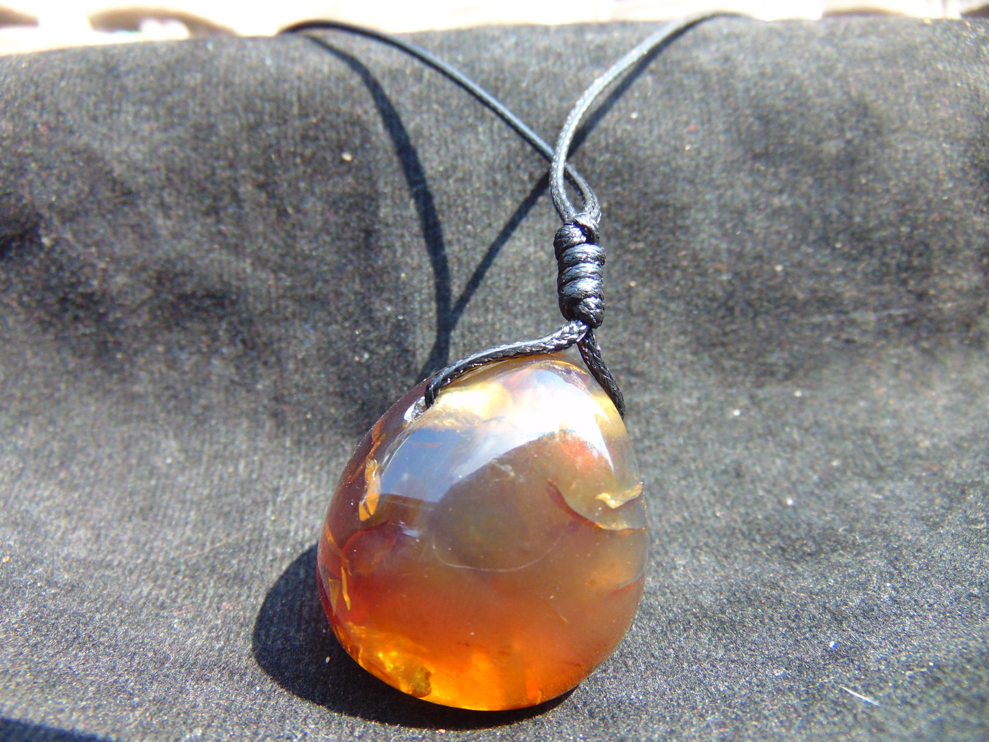 12 gram Pendant Indonesian Amber for Healing 26y11