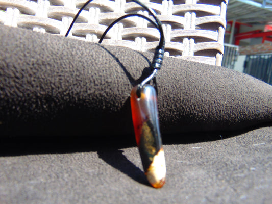 2 gr Pendant Indonesian blue Amber for Healing A578