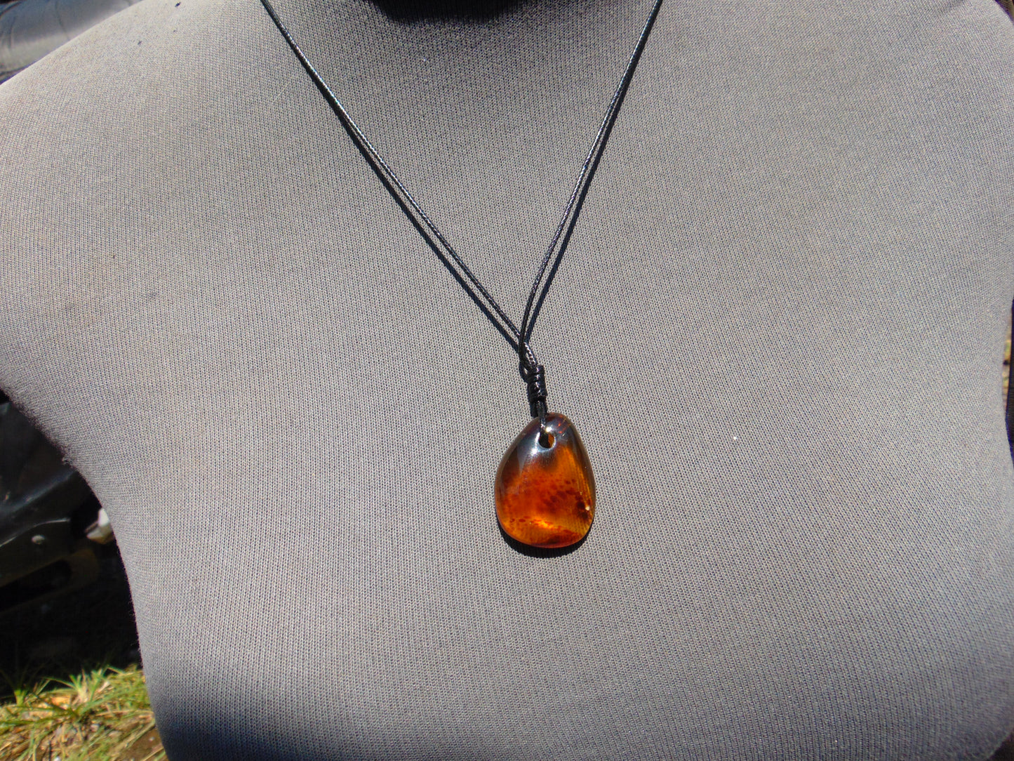 3 gr Pendant Indonesian blue Amber for Healing A579