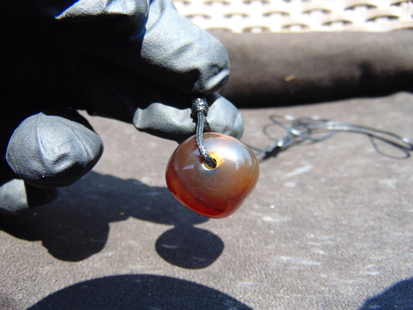 6 gr Pendant Indonesian Red Amber for Healing A525