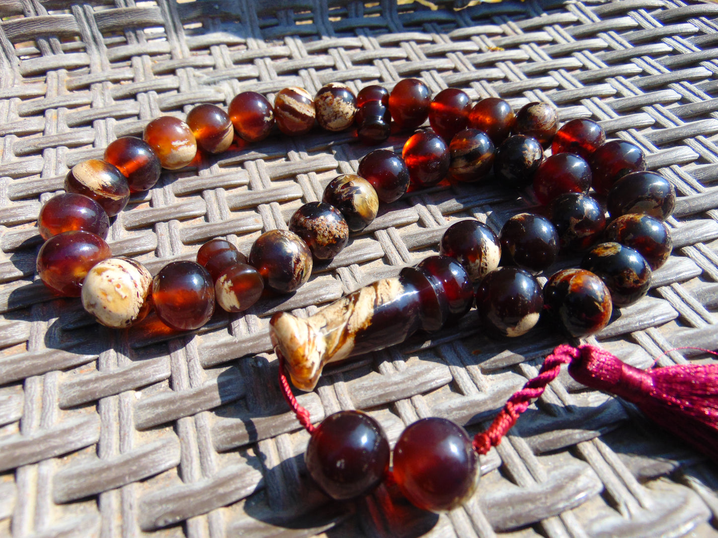 101 gr BIG Tasbih 33+3 Beads Mesbah Rosary Indonesian Red WHite Amber for Healing TB17i5