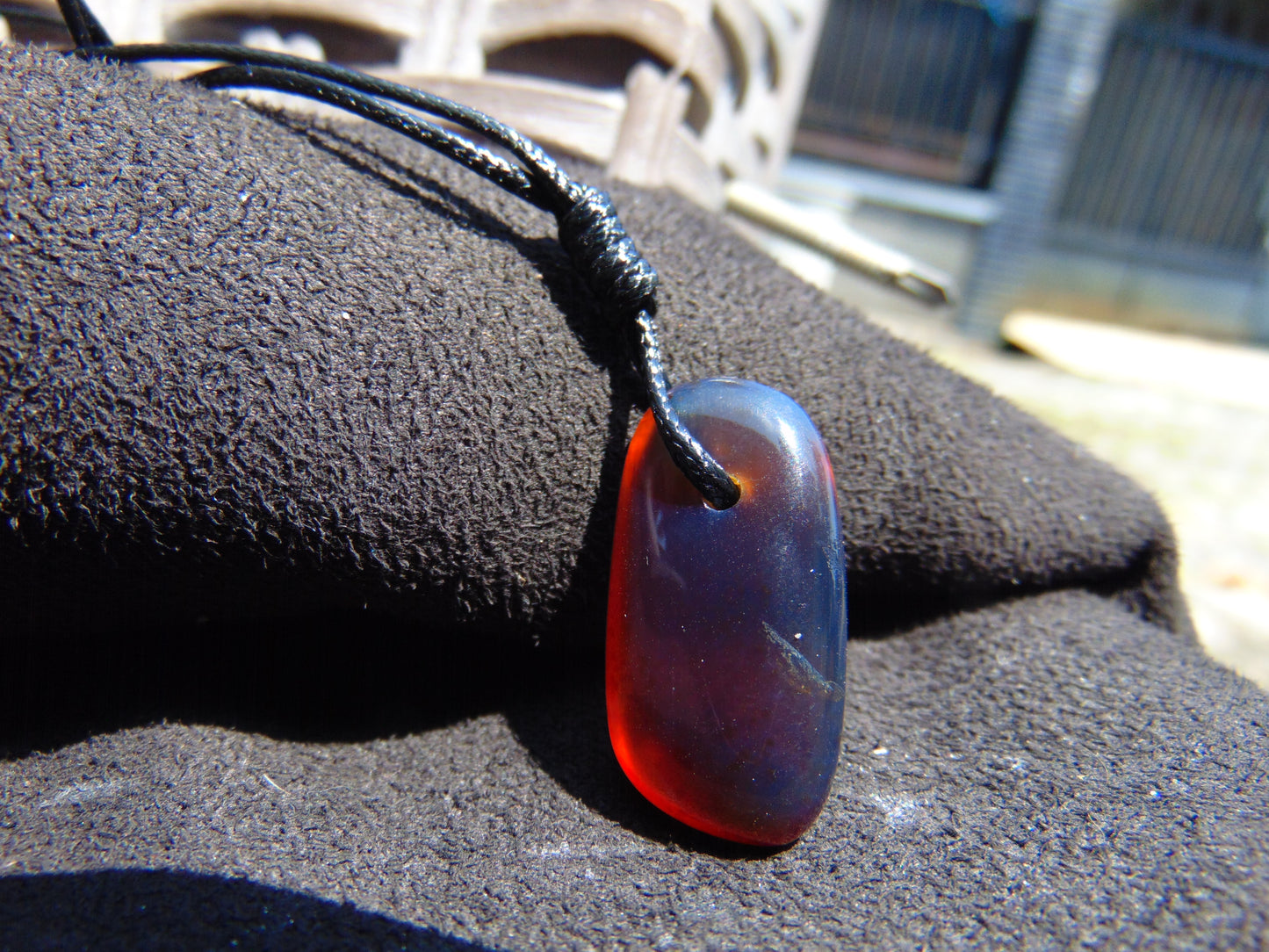 2 gr Pendant Indonesian blue Amber for Healing Y182