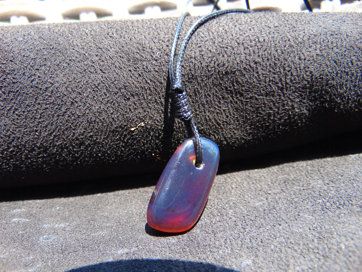2 gr Pendant Indonesian blue Amber for Healing Y182