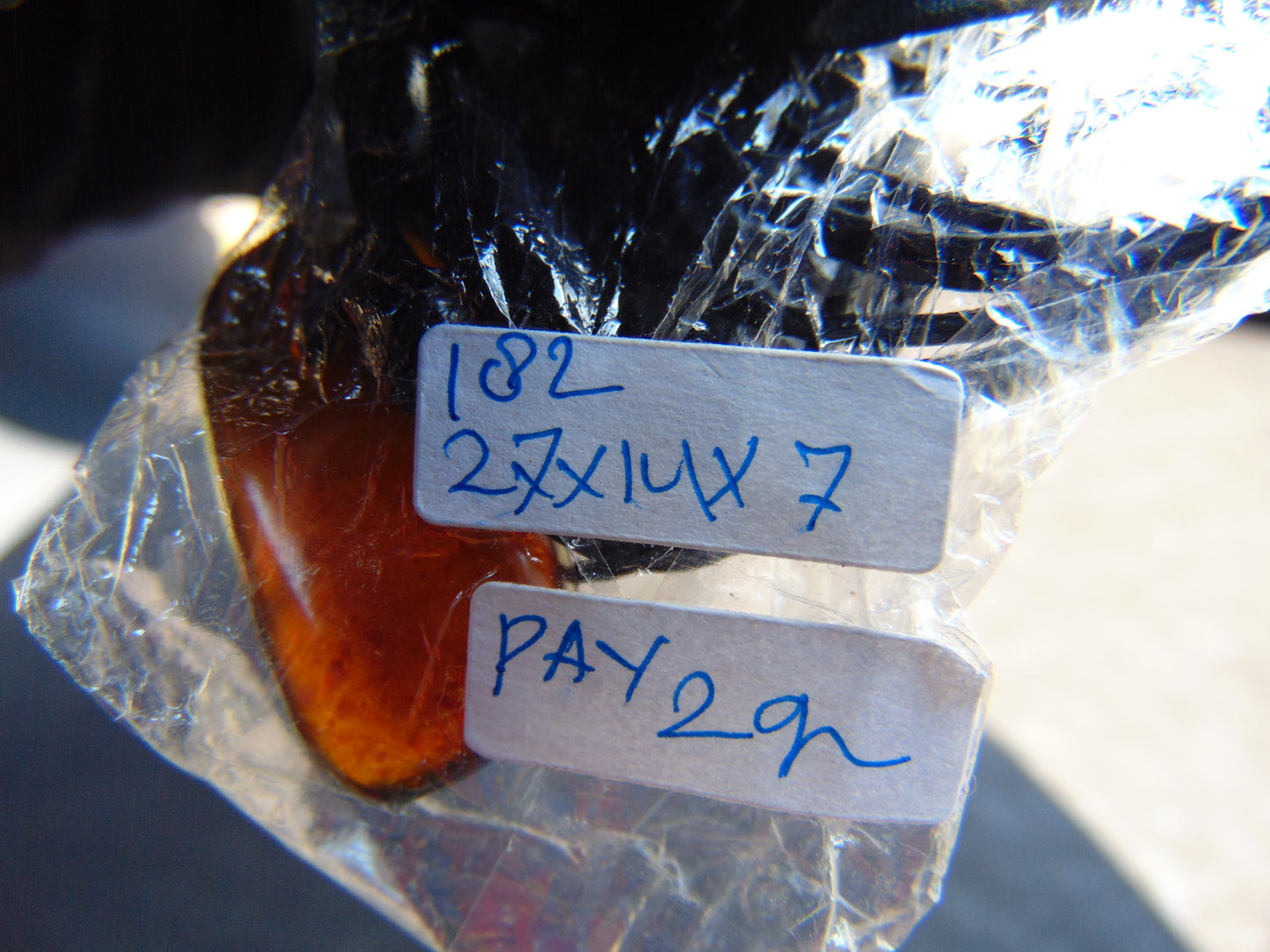2 gr Pendant Indonesian blue Amber for Healing Y182