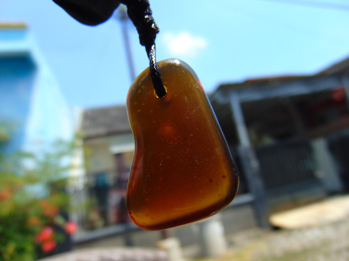 3 gr Pendant Indonesian blue Amber for Healing Y223