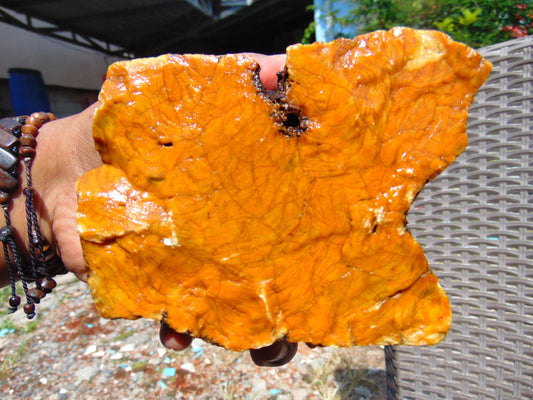 483 gram Polished Indonesia Yellow Aromatic Amber for Healing 26AYE37
