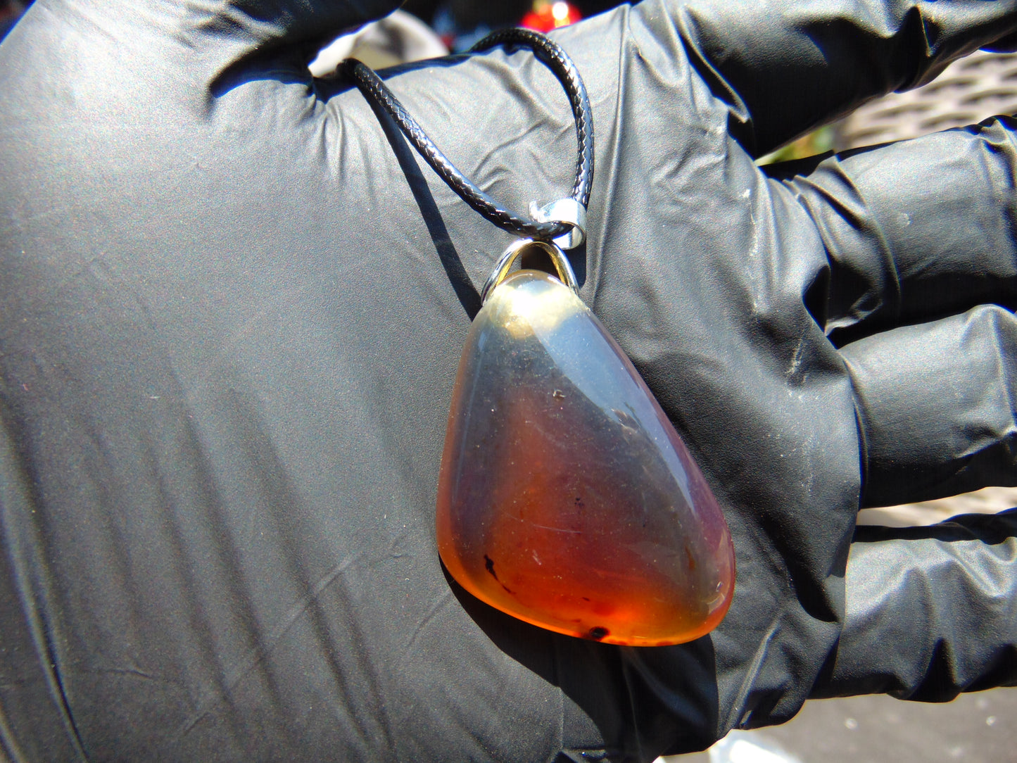 6.29 gr Pendant Indonesian orange Blue Amber for Healing N30