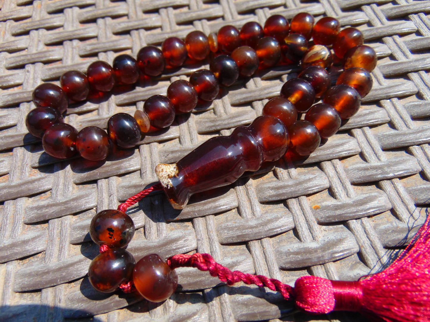47 gr Hand Tasbih 33+3 Beads 12 mm Indonesian Yellow Red Bluish Amber for Healing TB12i3