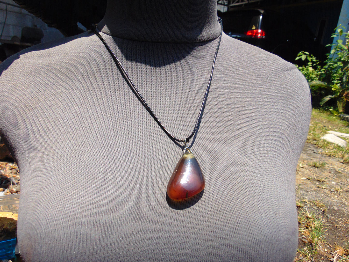 6.29 gr Pendant Indonesian orange Blue Amber for Healing N30