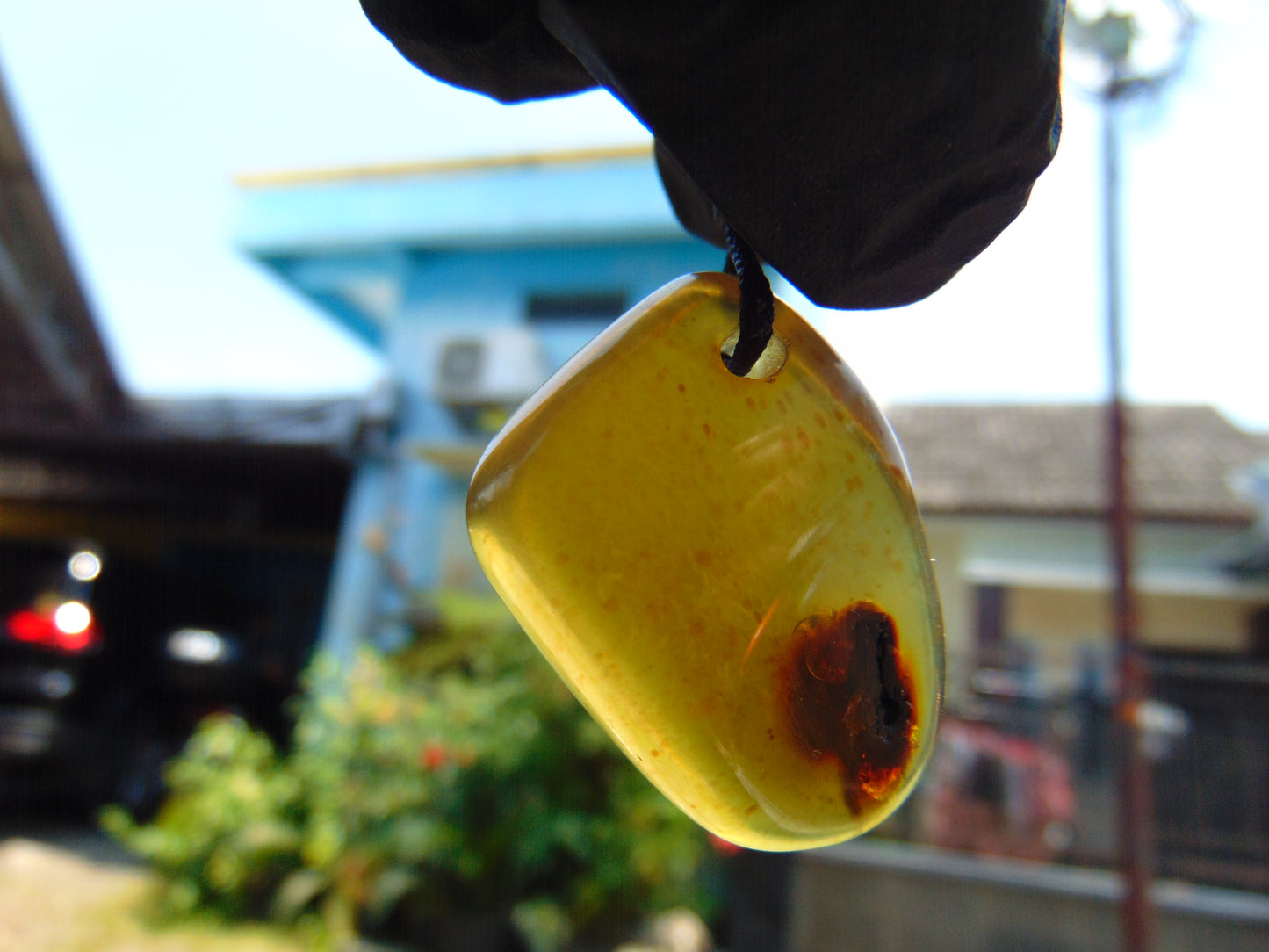 6.8 gr Pendant Indonesian Blue Amber for Healing No.89