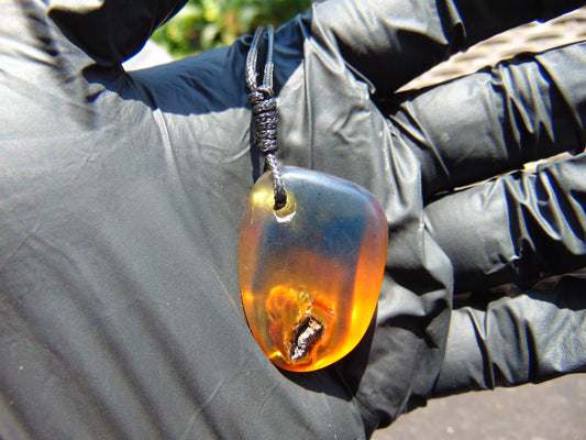 6.8 gr Pendant Indonesian Blue Amber for Healing No.89