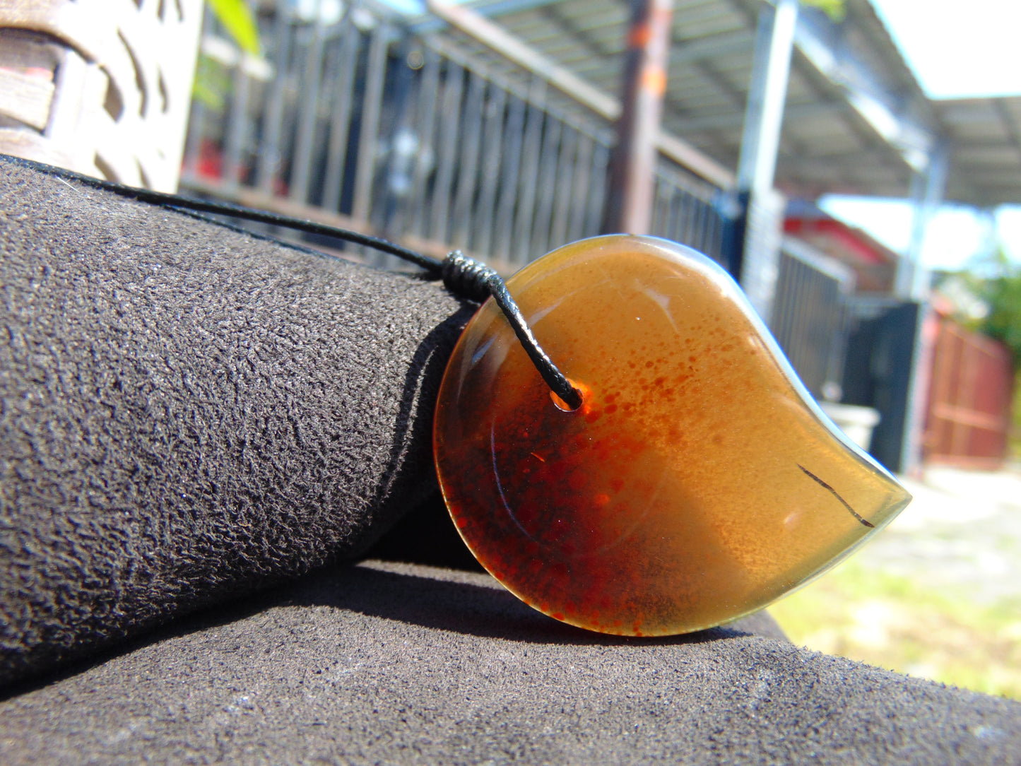 10 gr Comma Pendant Indonesian Blue Amber for Healing 25Y12