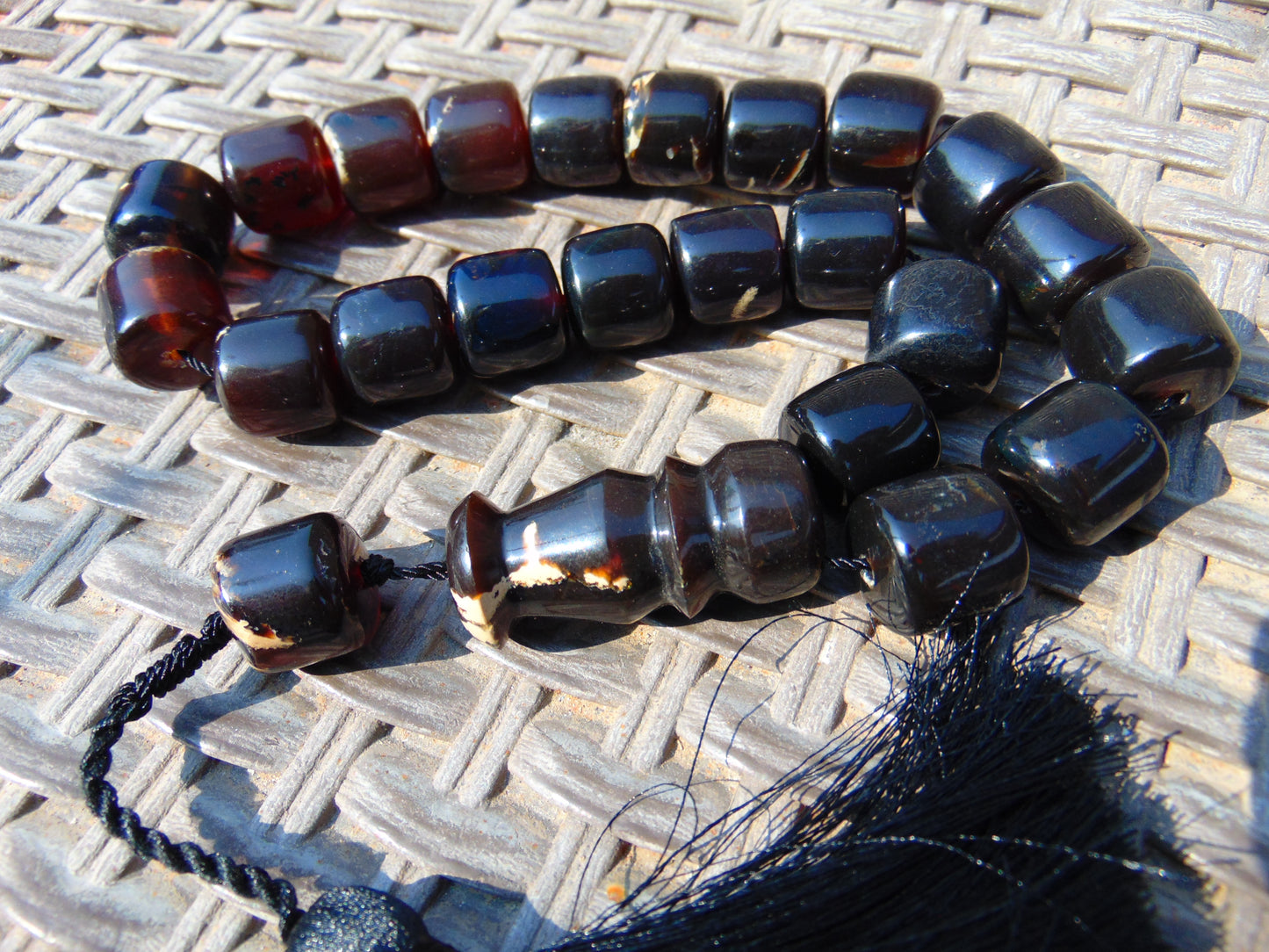81 gr Komboloi Rosary 22+1 Beads 15x16 mm Indonesian Black Amber for Healing FR35