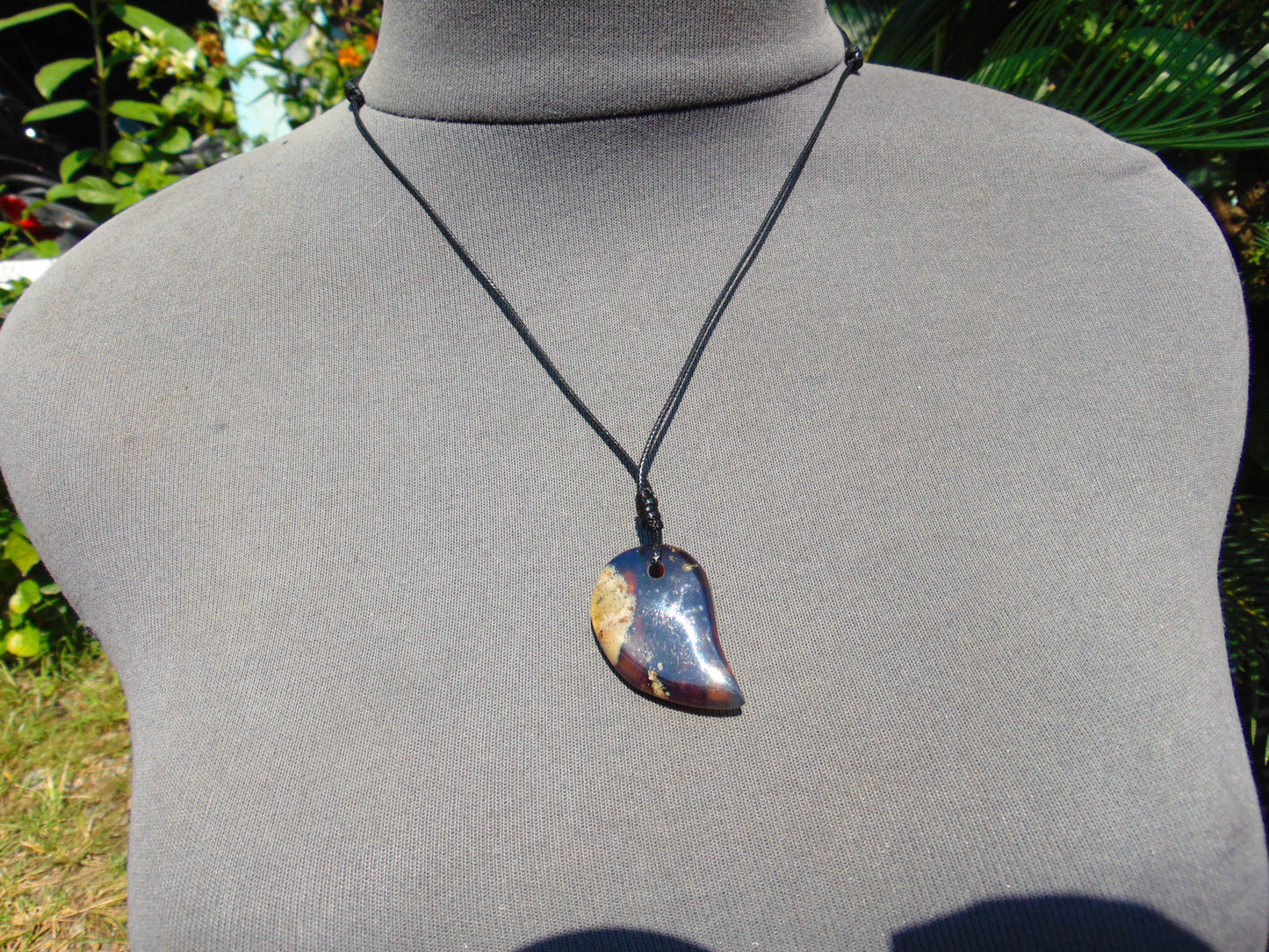 4 gr Comma Pendant Indonesian Blue Amber for Healing 25Y23