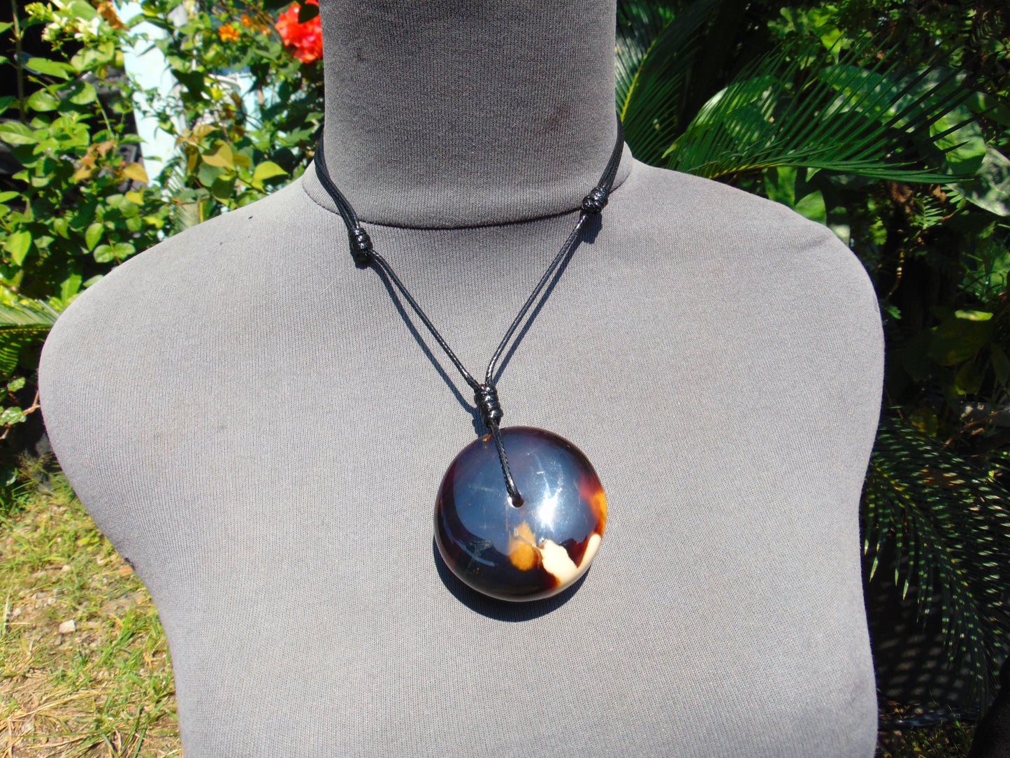 51 gr Donut Pendant Indonesian Amber for Healing 25N107