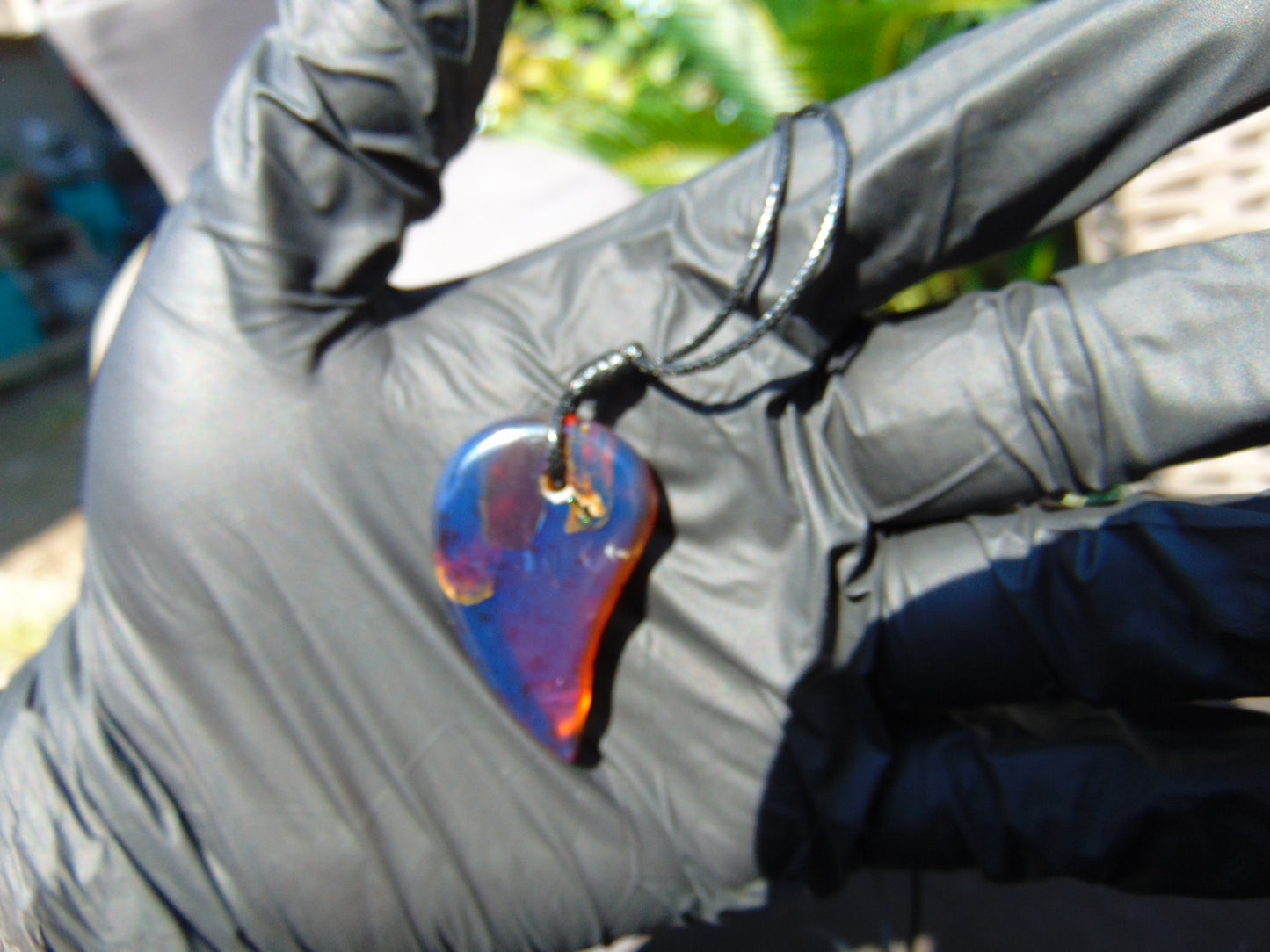 5 gr Comma Pendant Indonesian Blue Amber for Healing 25Y36