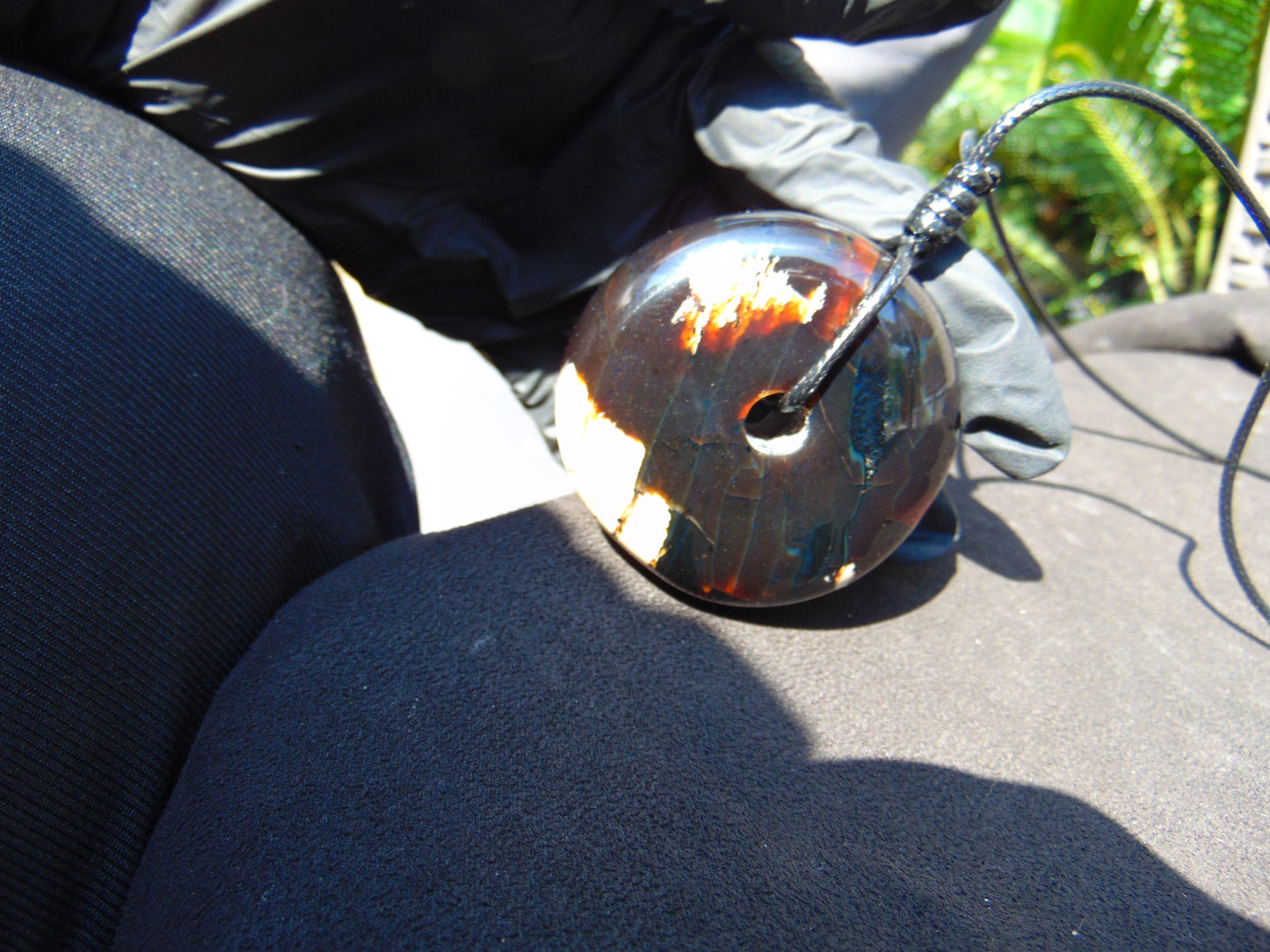 60 gr Donut Pendant Indonesian Amber for Healing 25N103