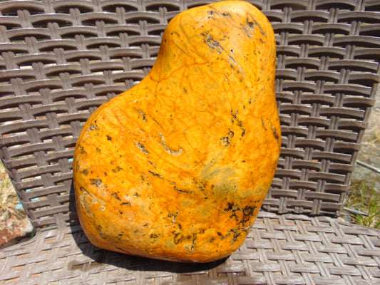 1403 gram Polished Indonesia Yellow Aromatic Amber for Healing K810