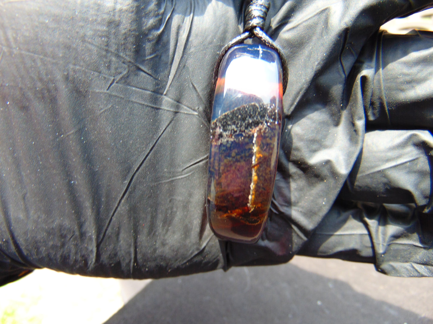 11 gr Comma Pendant 49x39x29  mm Indonesian Blue Amber for Healing PCN633
