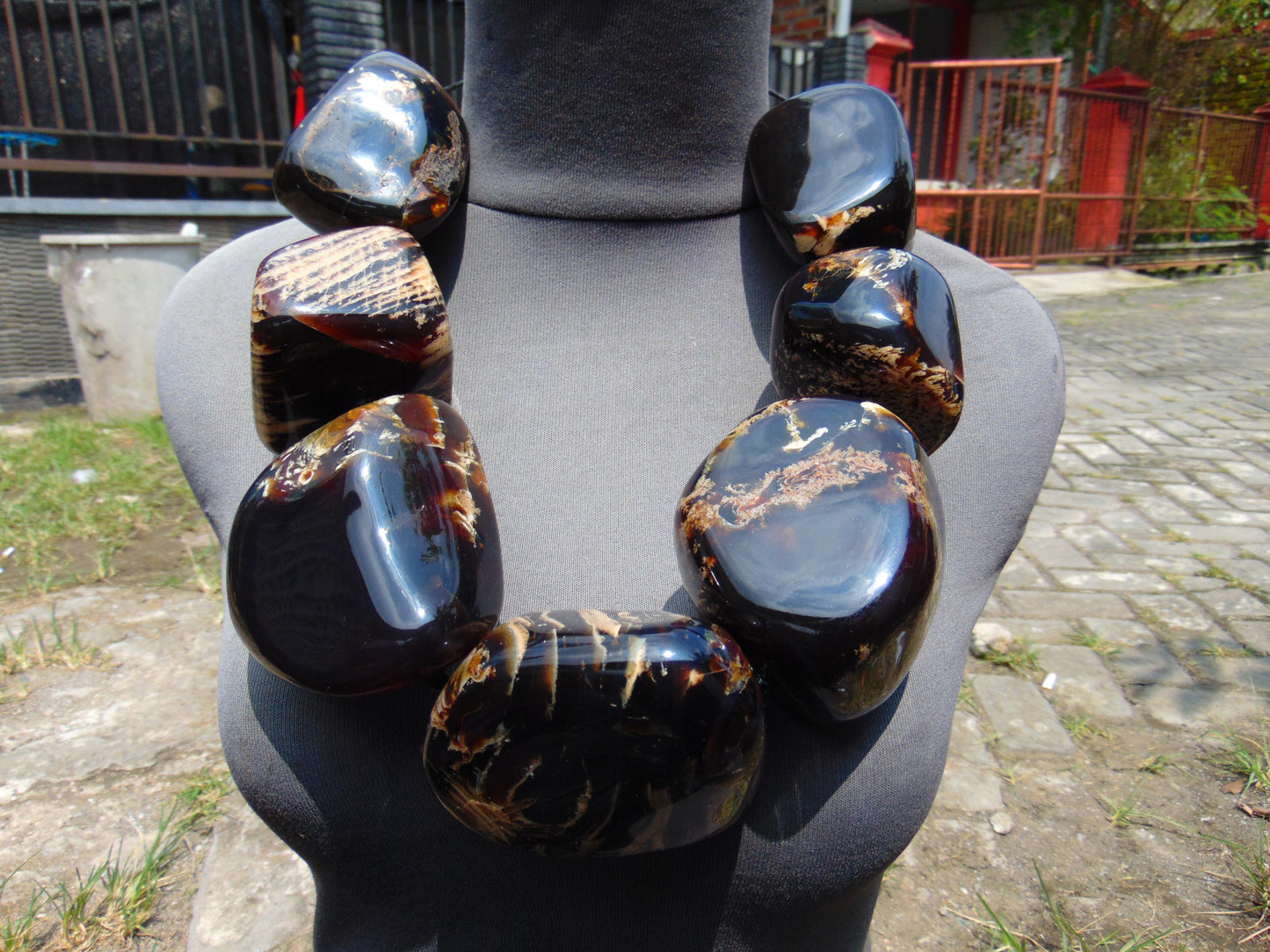 972 gr Big Necklace Indonesian Amber for Healing A7K82