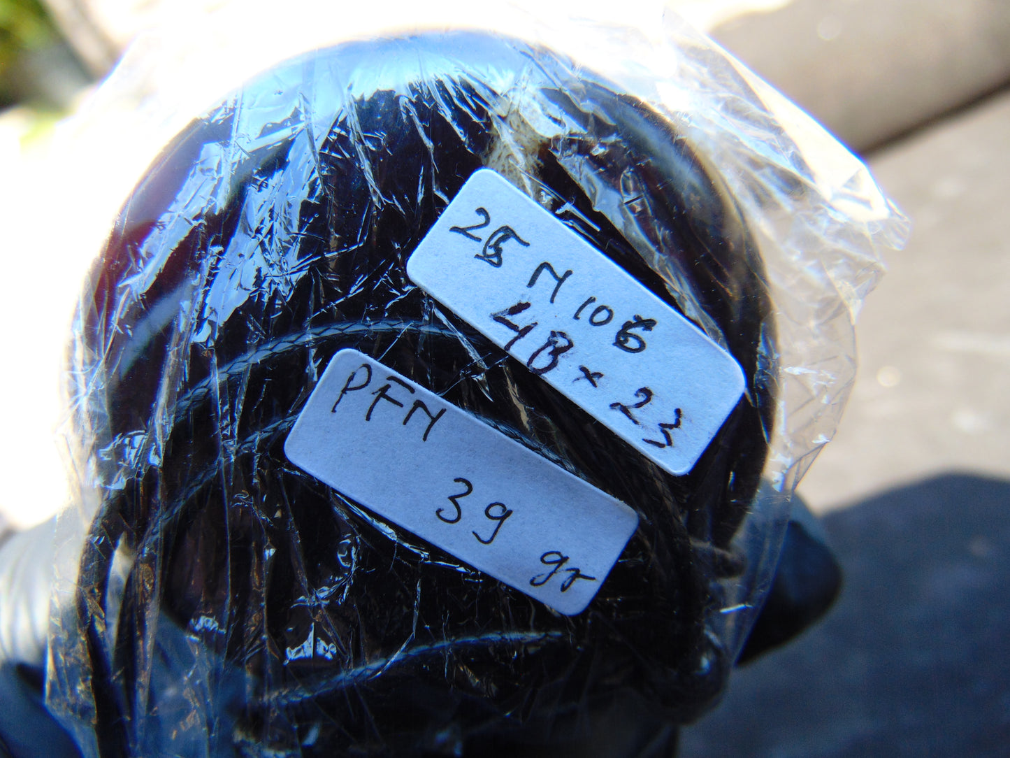 39 gr Big Donut Pendant Indonesian Amber for Healing 25N106