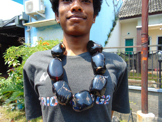 826 gr Big Necklace Indonesian Amber for Healing A7K74