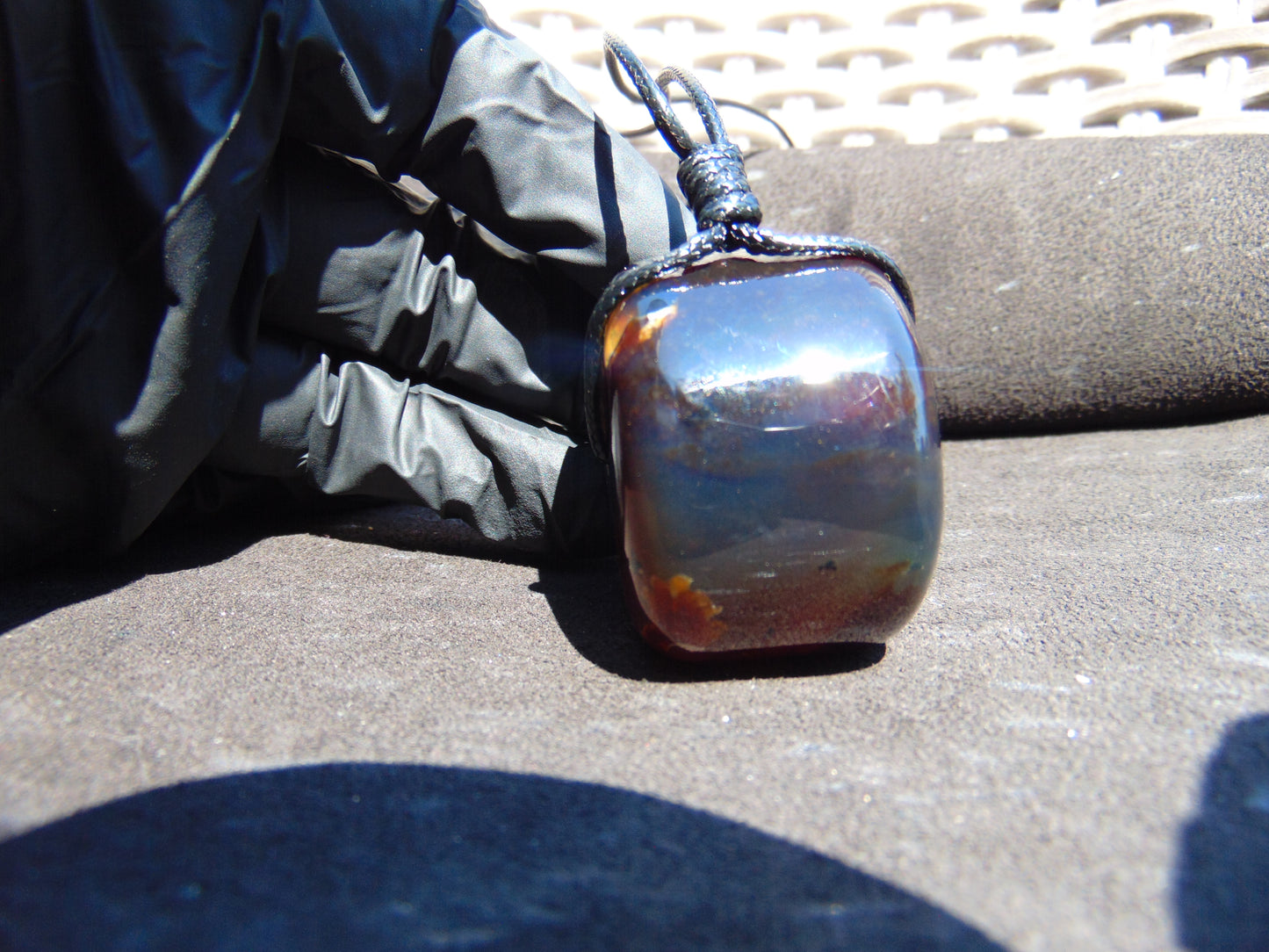 42 gr Donut Pendant Indonesian Black Blue Amber for Healing 25Y58