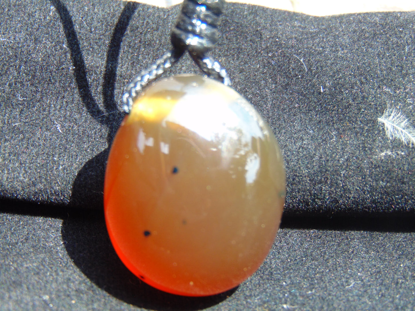 8 gram Pendant Indonesian Red Amber for Healing pb15