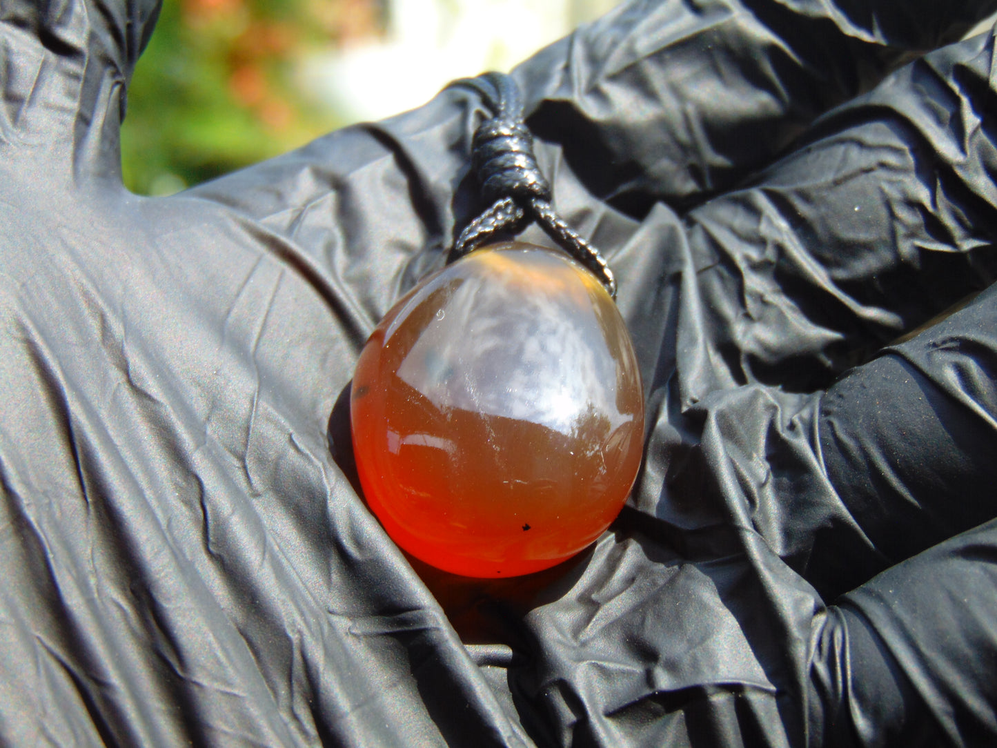 8 gram Pendant Indonesian Red Amber for Healing pb15