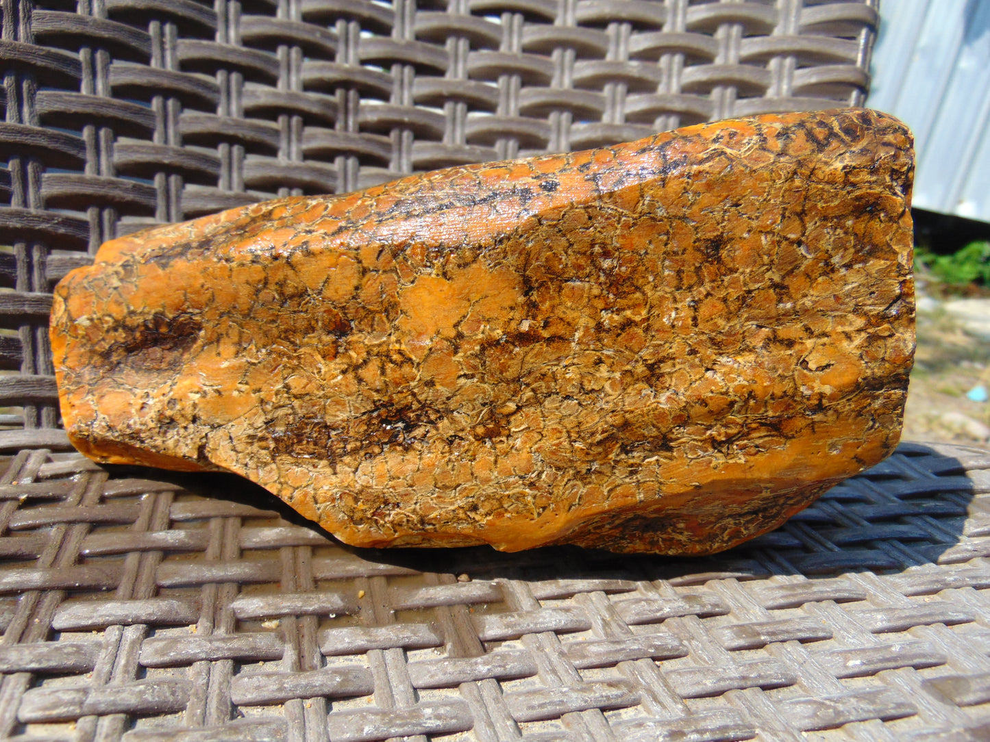 582 gram Polished Indonesia Yellow Aromatic Amber for Healing K826