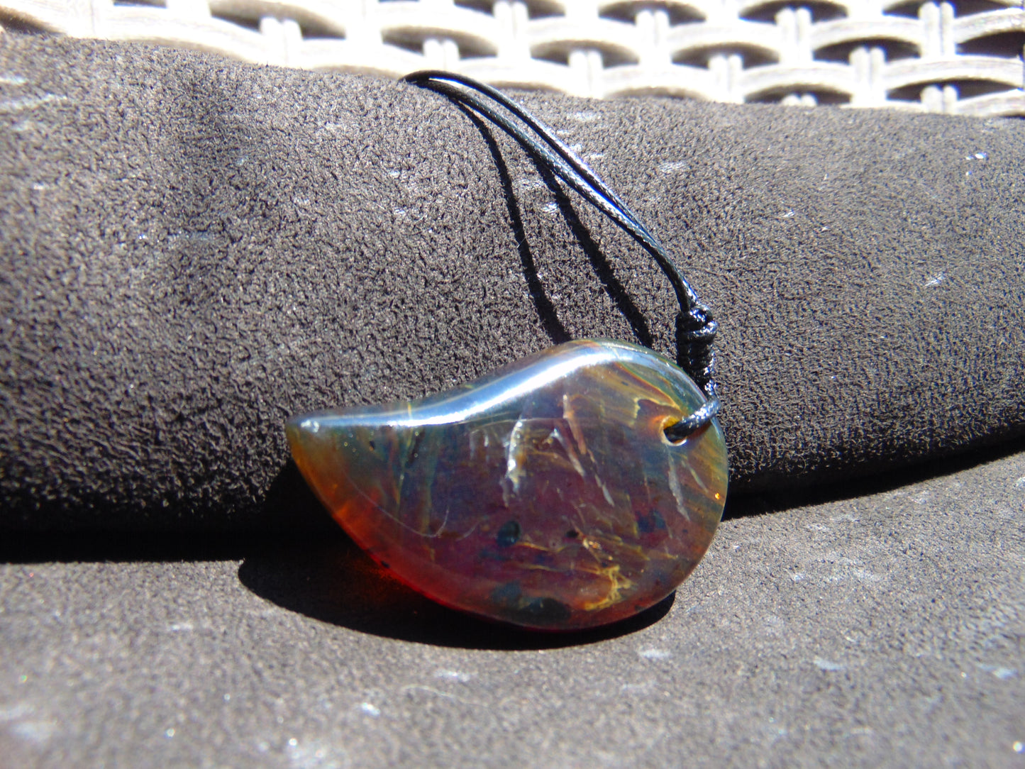 12 gr Comma Pendant Indonesian Blue Amber for Healing 25Y34