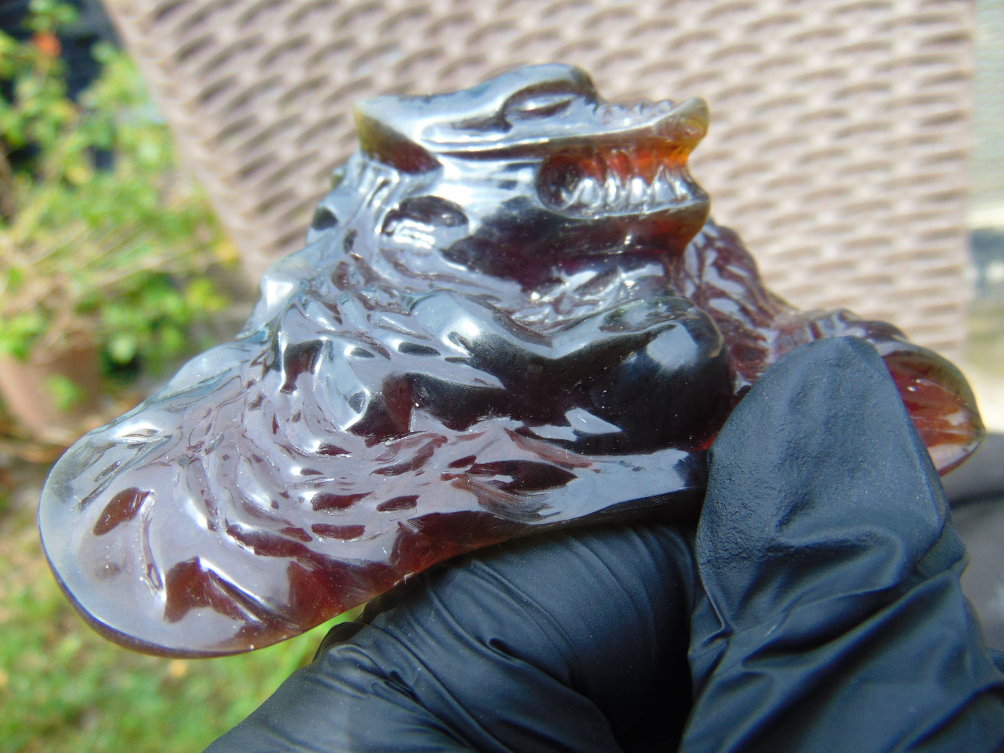 53 gr Dragon 3D carving Indonesian Blue Amber for Healing AAA