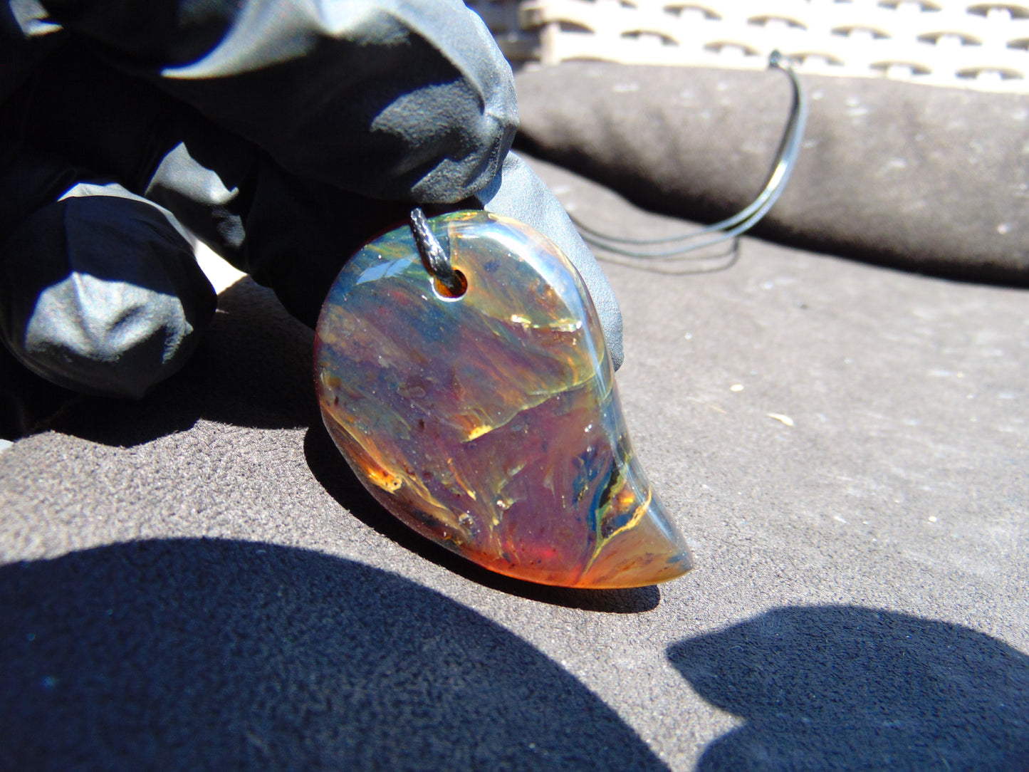 12 gr Comma Pendant Indonesian Blue Amber for Healing 25Y34