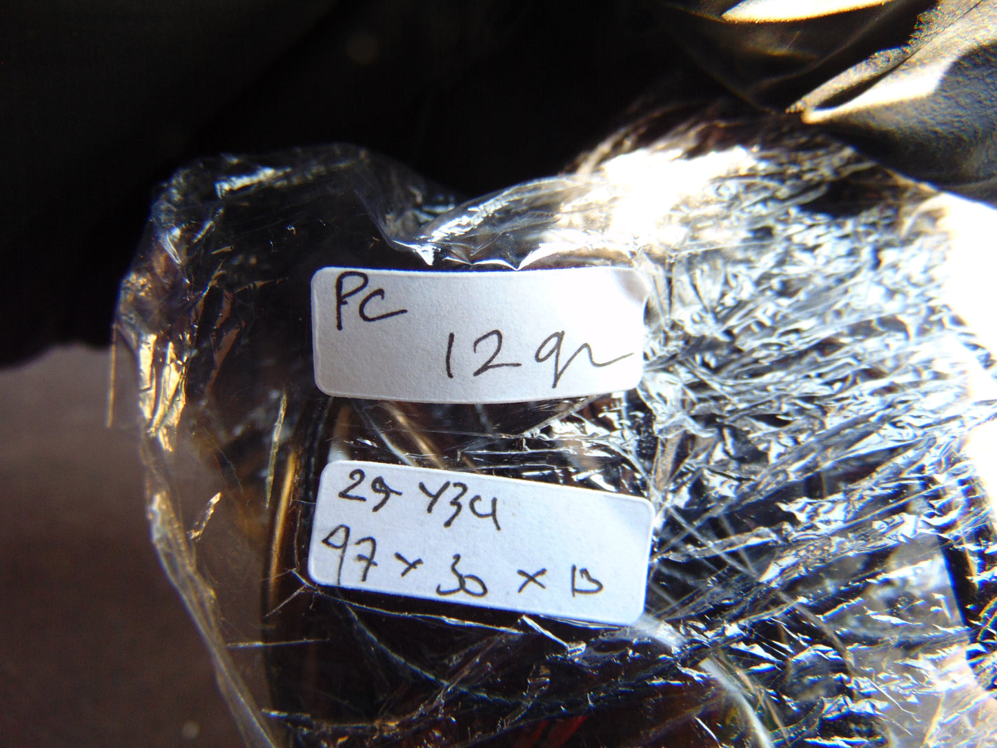 12 gr Comma Pendant Indonesian Blue Amber for Healing 25Y34