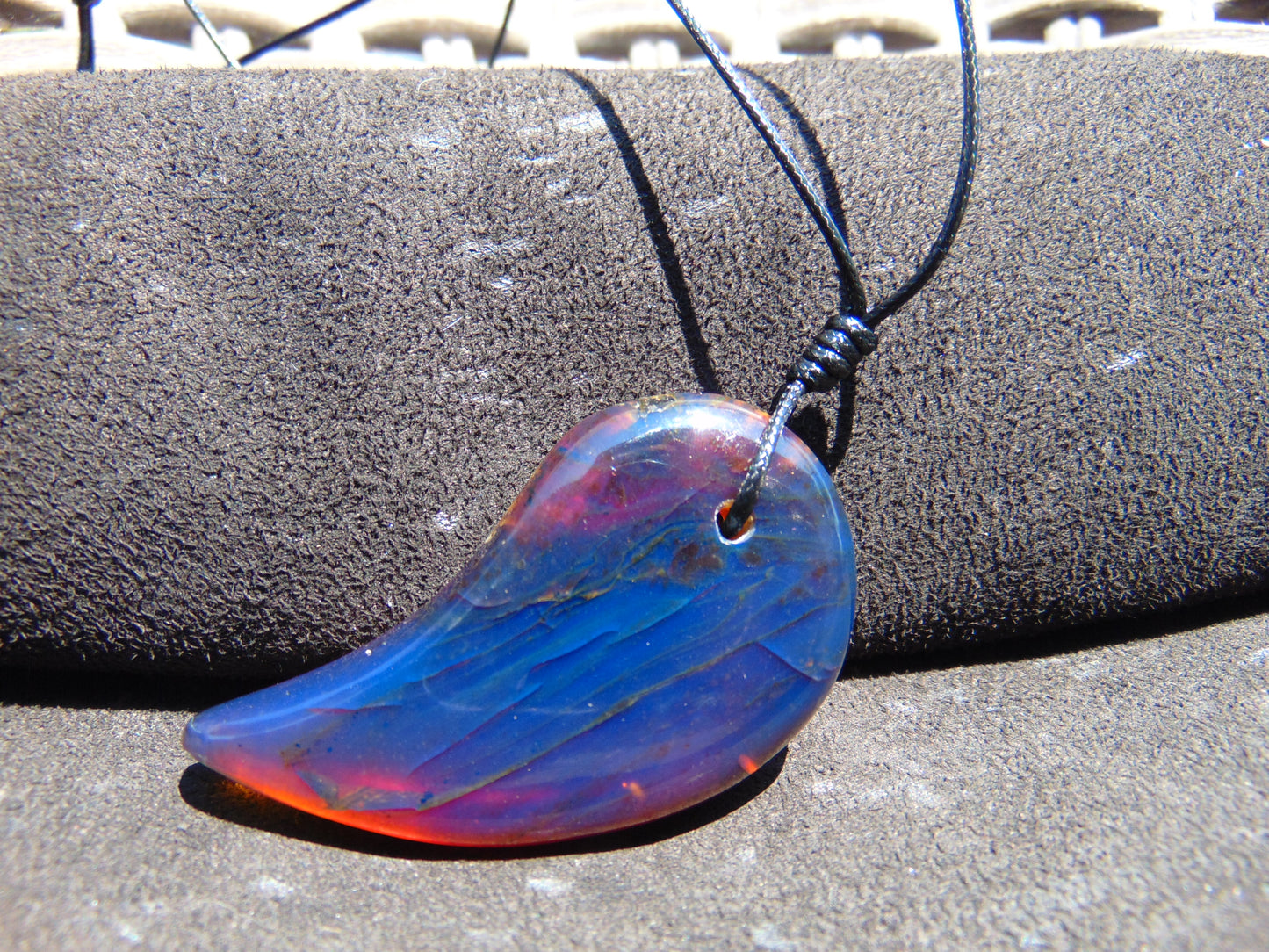12 gr Comma Pendant Indonesian Blue Amber for Healing 25Y32