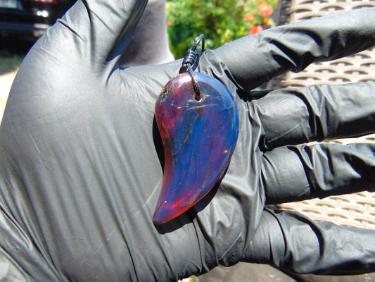 12 gr Comma Pendant Indonesian Blue Amber for Healing 25Y32