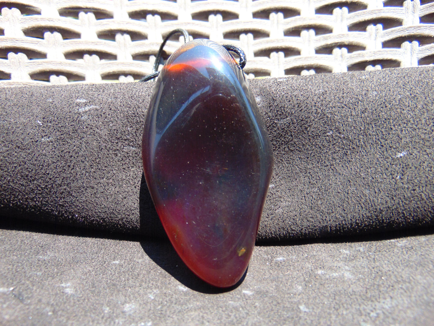 54 gr Pendant Indonesian Purple Blue Amber for Healing A44