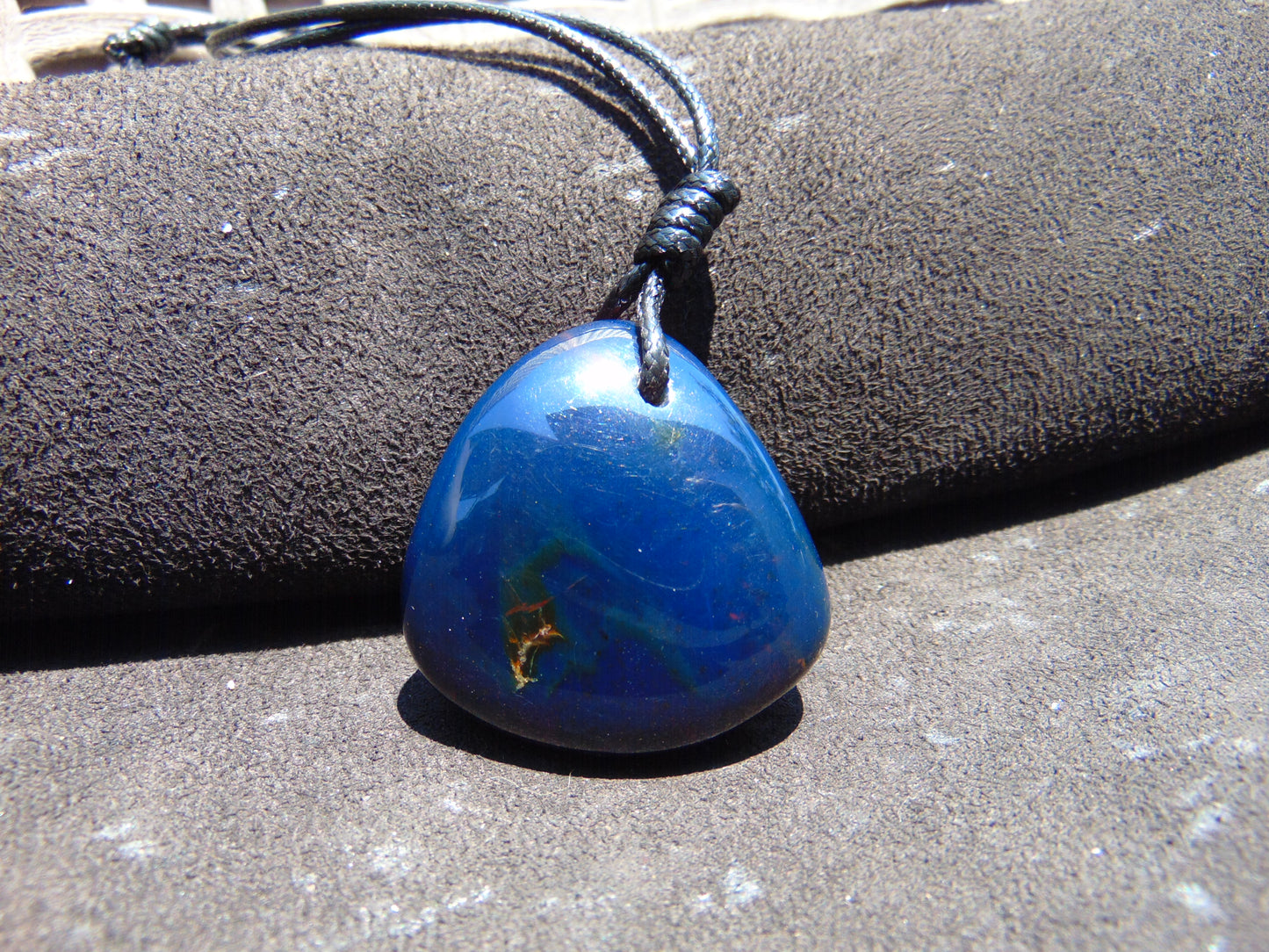 17 gr Pendant Indonesian Blue Amber for Healing PDN362