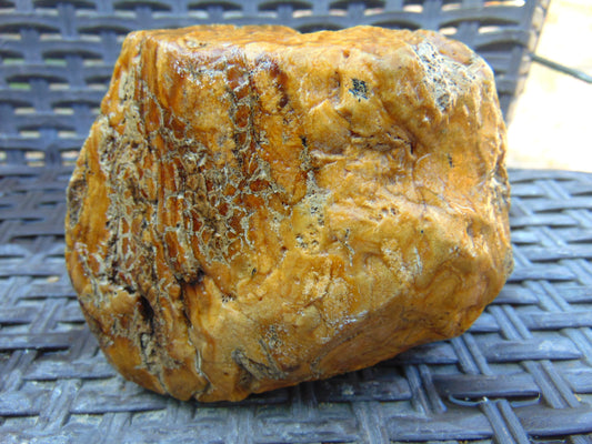 345 gram Polished Indonesia Yellow Aromatic Amber for Healing 26AYE13